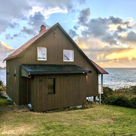 House By The Sea Reine, Lofoten Dış mekan fotoğraf