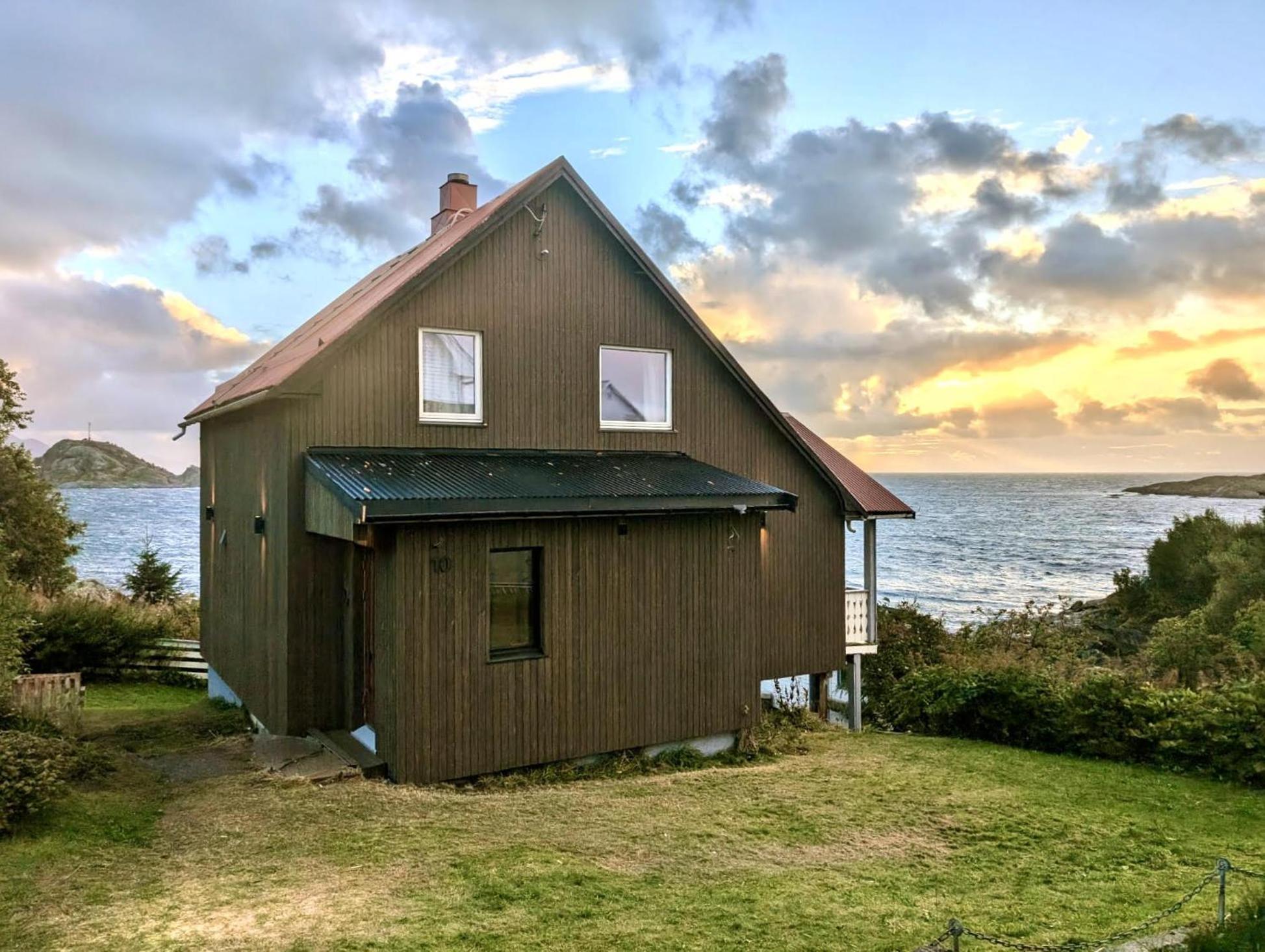 House By The Sea Reine, Lofoten Dış mekan fotoğraf